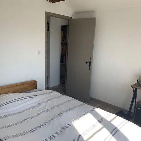 Avec Piscine à 15min Des Plages Могио